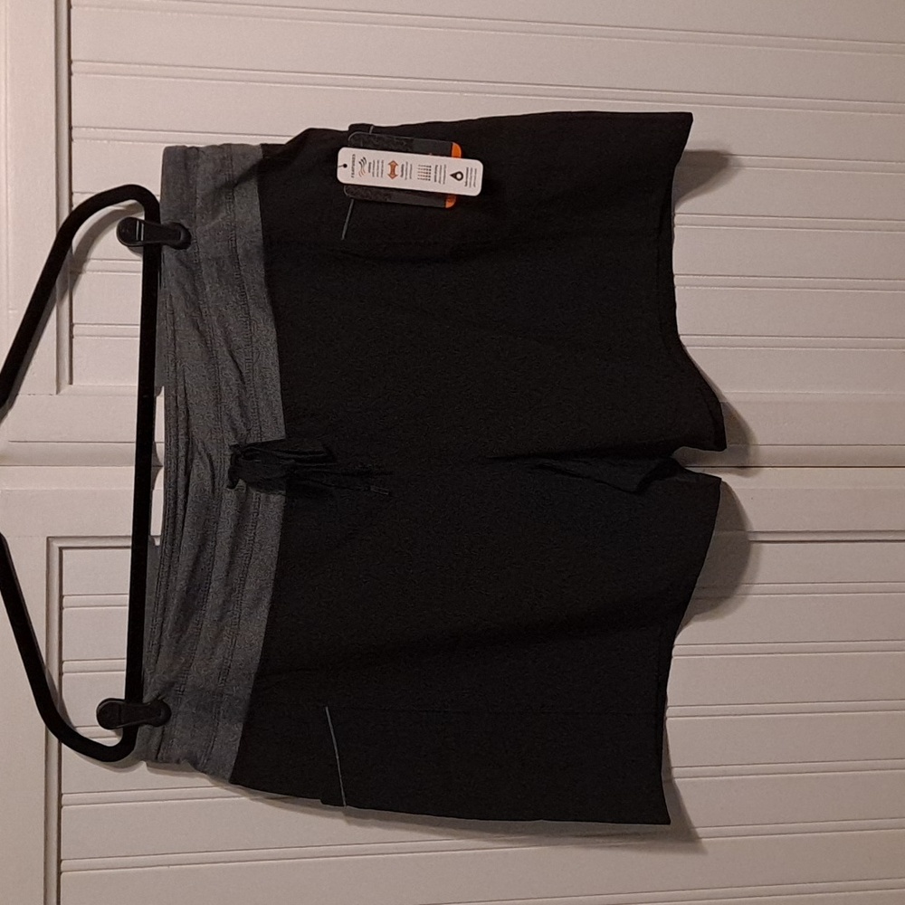 RBX Activewear shorts. Size XL.